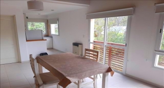AMPLIO MONOAMBIENTE EN 1ª PISO A 500 M DEL MAR